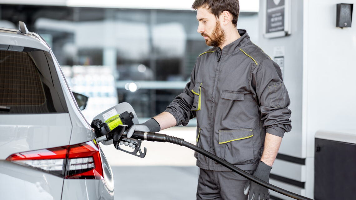 Comment l&rsquo;essence e25 peut réduire votre consommation de carburant